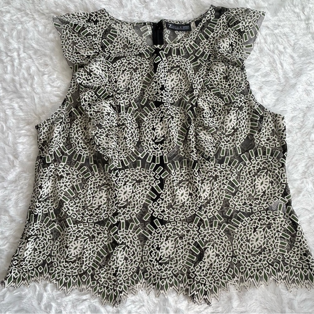 New York & Co Black White Green Lace Sheer Ruffle Top Blouse - Large